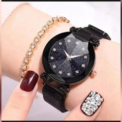 Women's Keeps Accurate Time With Reliable Movement Watch 199